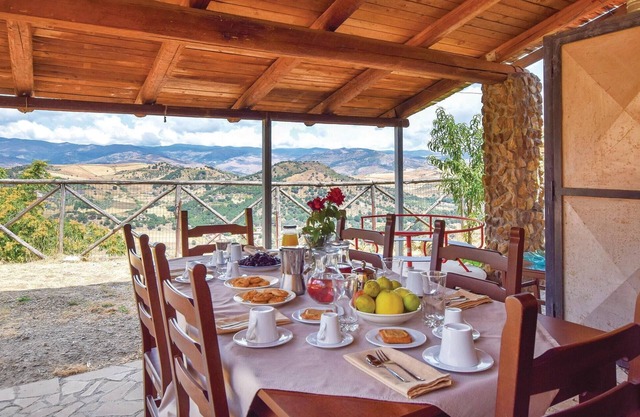 Awesome home in Nicosia with WiFi