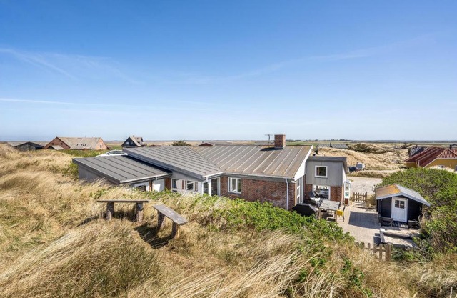 Awesome Home In Ringkøbing With Wifi