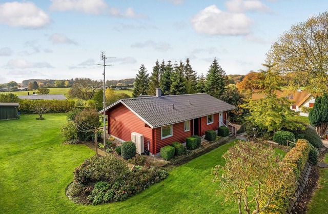 Awesome home in Rudkøbing with kitchen