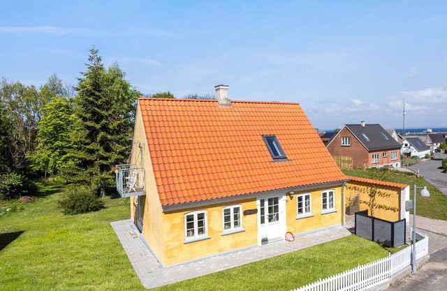 Awesome home in søby ærø with WiFi