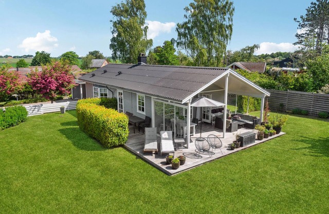 Awesome home in Slagelse with WiFi