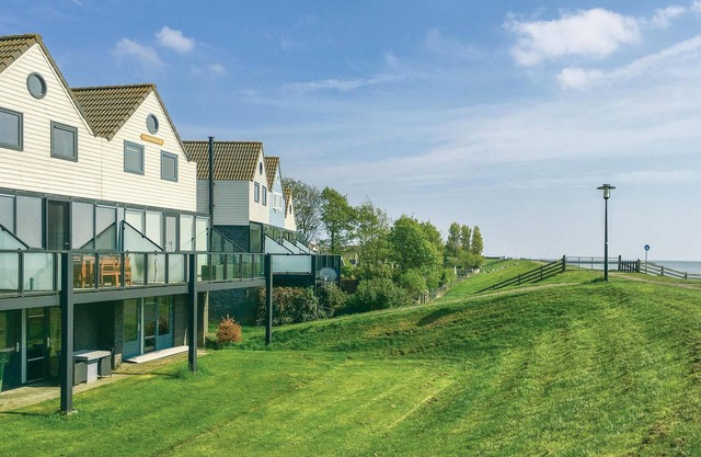 Awesome home in Stavoren with WiFi