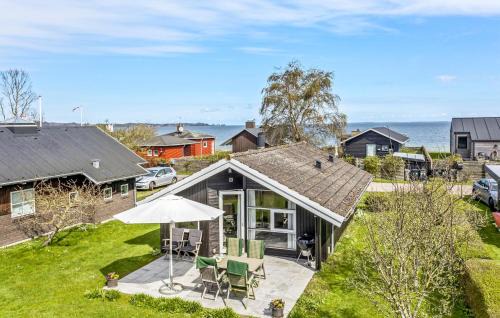 Awesome Home In Svendborg With Kitchen