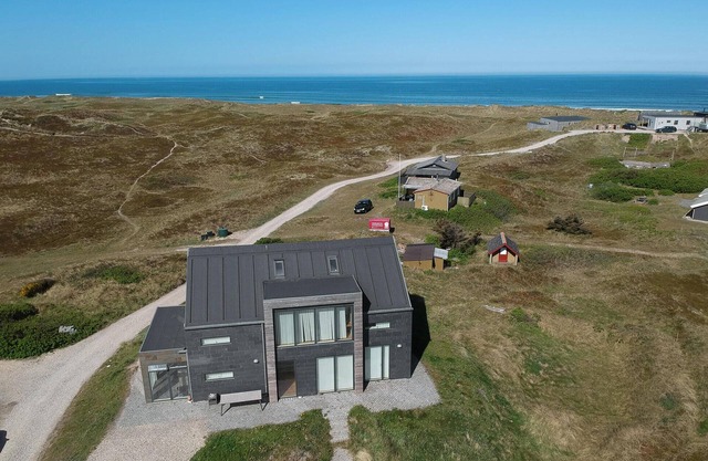 Awesome home in Thisted with WiFi