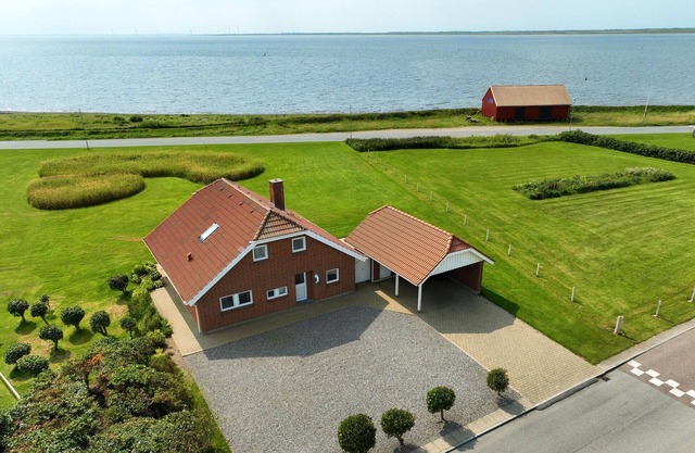 Awesome home in Vestervig with sauna