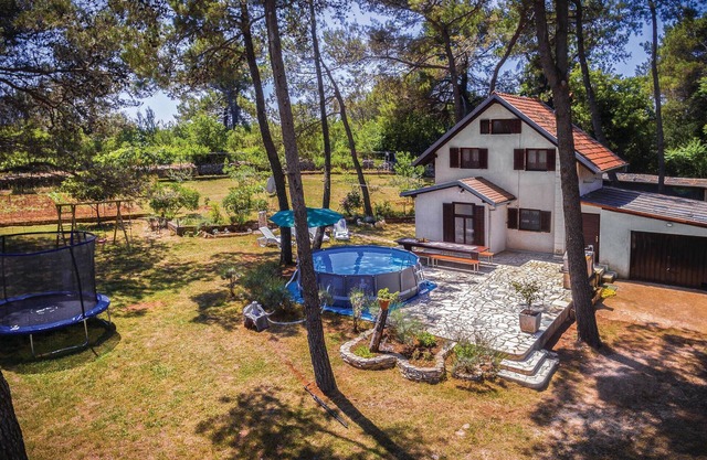 Awesome home in Vodnjan with WiFi