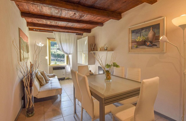 Awesome home in Ziona with WiFi