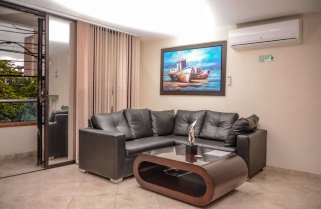 Awesome Two Bedroom Balcony AC Hot Tub
