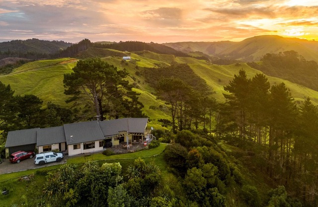 Awhitu Paradise - The best view on the Peninsula