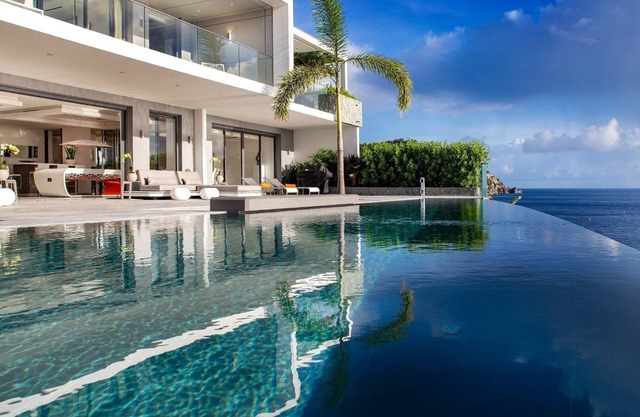Axel Rocks Luxury villa