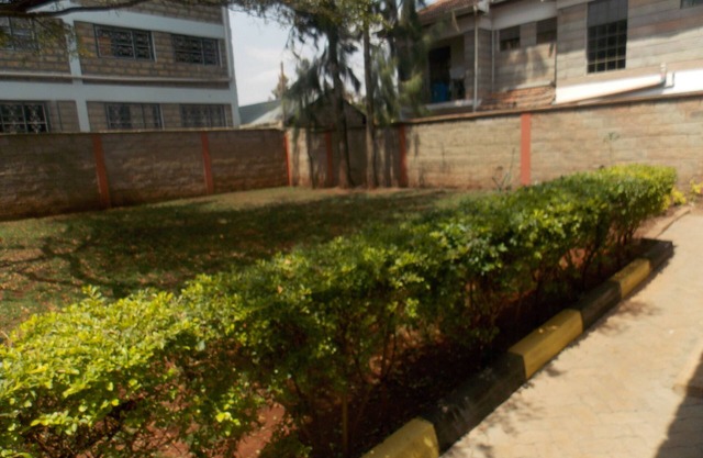 Axis Garden Suites 8BR Retreat Near JKIA