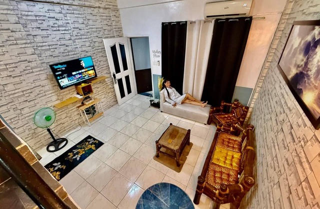 Axon Cozy Modern House #B Near The Walking Street