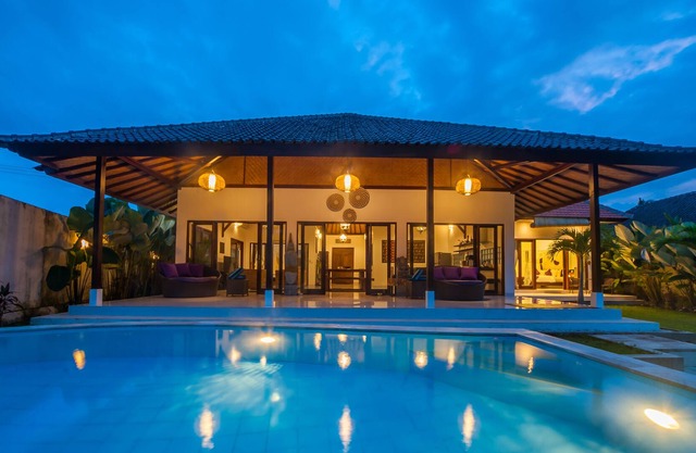 Axros villa with stunning junggle view