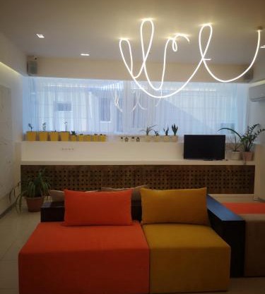 Ayhan Hotel