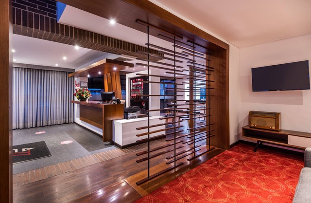 AZ Hotel