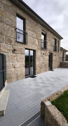 Azemeira's Country House