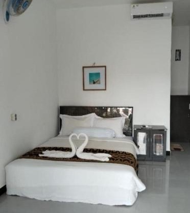 Azka Homestay
