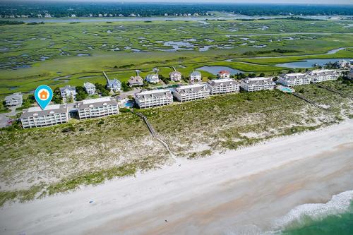 Azure Waves by Sea Scape Properties