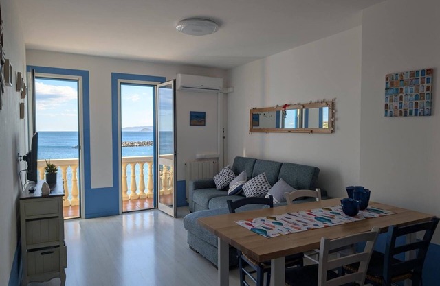 Azzurra Salivoli in Piombino , Toscana