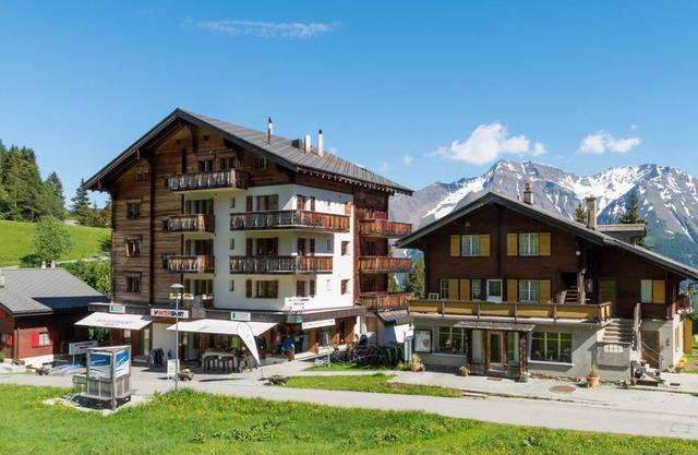 Bürcher Haus 1. OG Süd-West by Interhome