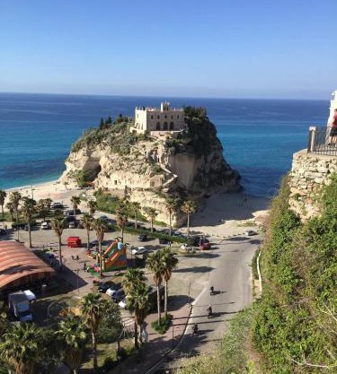 B&B Collemare