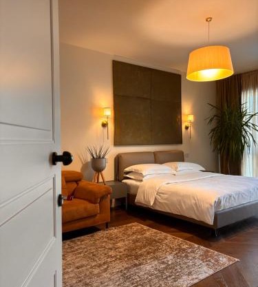 B&B Delta Majestic