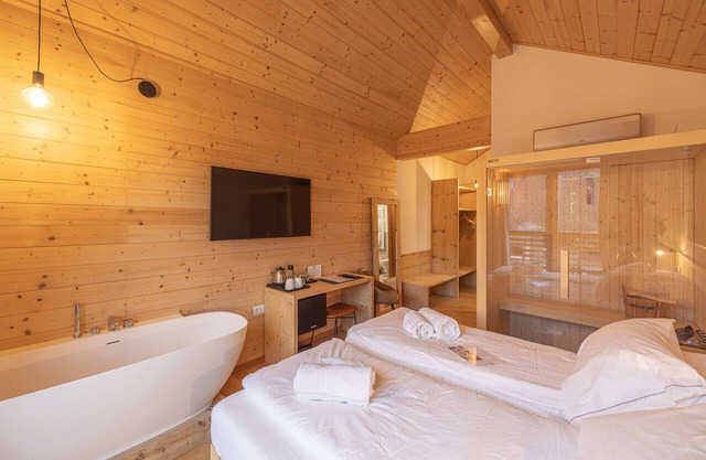 B&B GIALLO - Lampone Wellness Room