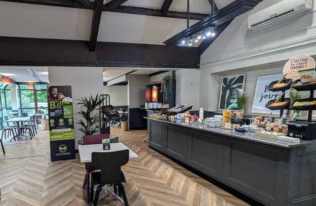 B&B HOTEL Niort Sud Venise Verte