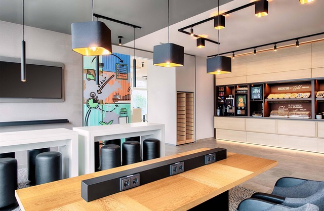 B&B Hotel Stuttgart-Neckarhafen