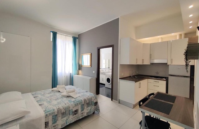B&B Intero Appartamento Forum e Metro Milanofiori