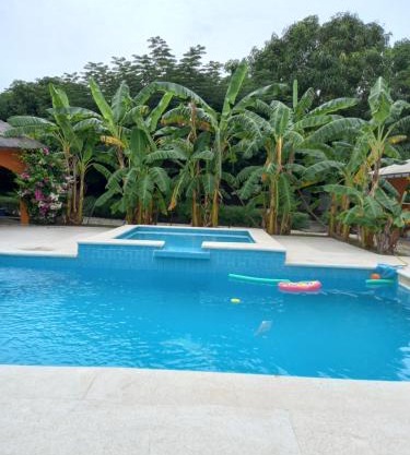 B & B Mariamacounda