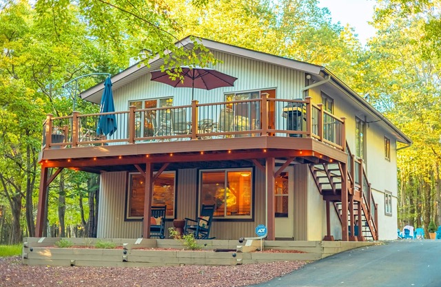 B.E.S.T Game Room/Lake Access/Fire Pit/Beach