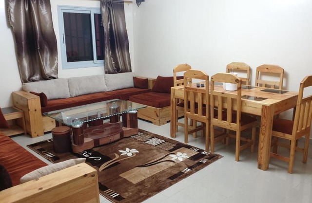 B-YOU APPARTEMENT ENTIER 3 CHAMBRES SALON-CUISINE-WIFI-NETFLIX