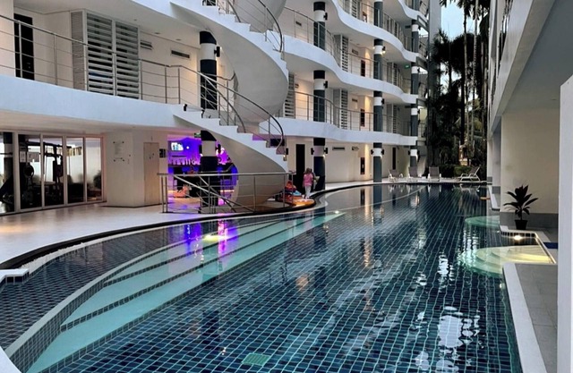 B14 Pool Access Partial Seaview 2brs 1 bath at Karon