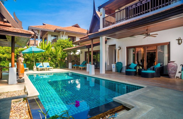 Baan Banburee