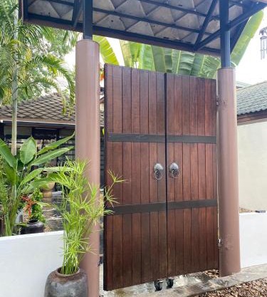 baan in kan homestay&cafe kanchanaburi city