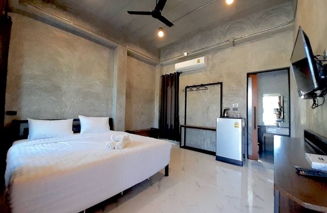 Baan Kampu Resort