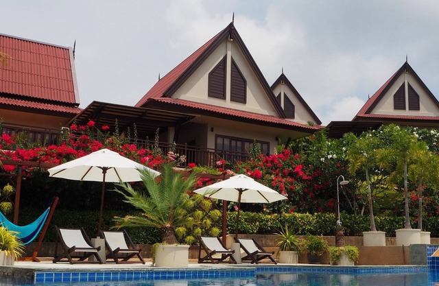 Baan KanTiang See Villas (2 bedroom villas)