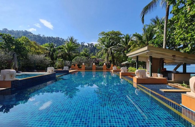 Baan Khaolak Beach Resort