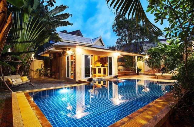 Baan Manuchang Villa, SHA Certified