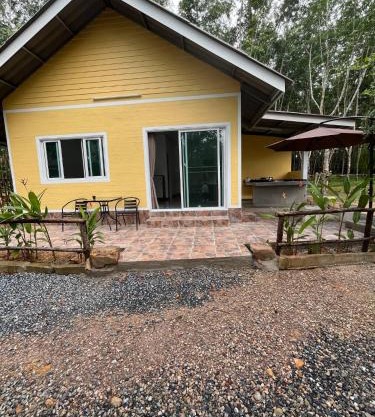 Baan Namthip Homestay Trang บ้านน้าทิพย์ โฮมสเตย์ตรัง