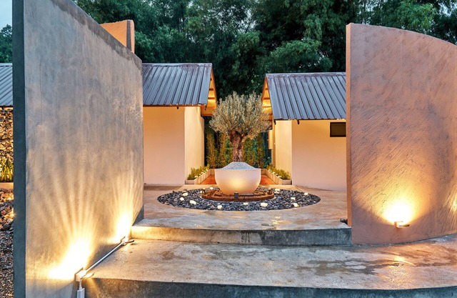 Baan Rai Santisuk