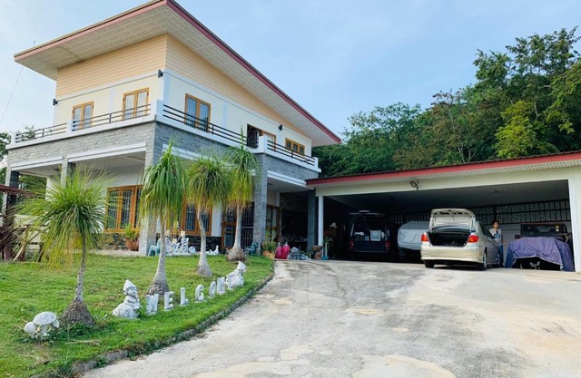 Baan SamPeeNongg Khaoyai