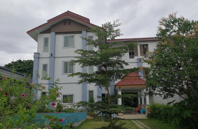 Baan Samran Hotel