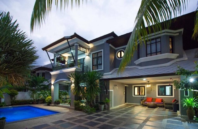 Baan Santhiya Villa 3