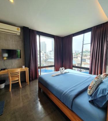 Baan Wualamphong บ้านวัวลำพอง