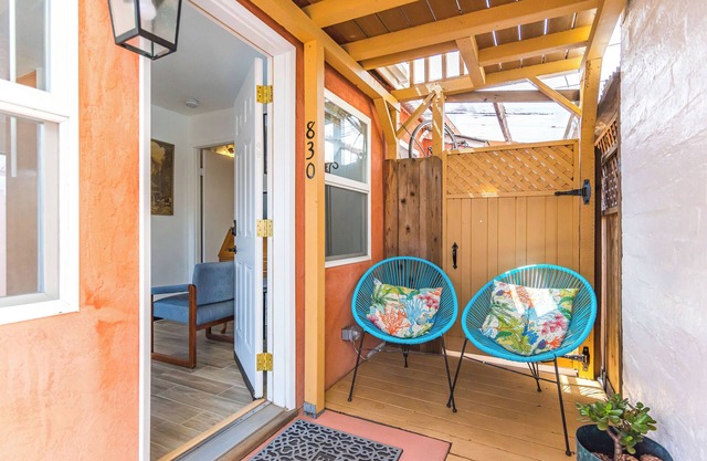 Baby Bungalow 2 Bedrooms Step from Sand Mission Beach 92109- AJ George Broker