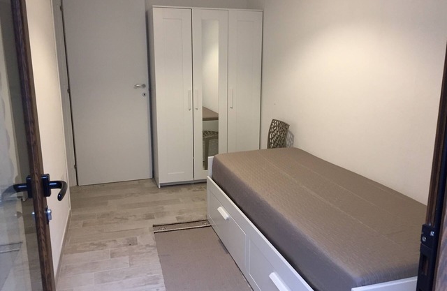 BABY HOUSE - bilo with separate courtyard/apartment with private area IUN P5263