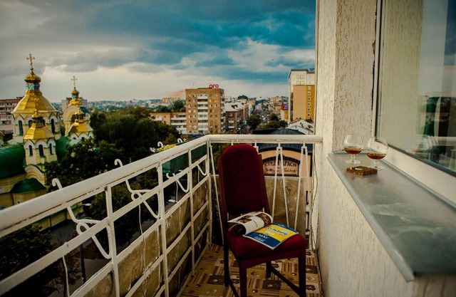 Babylon Apartments