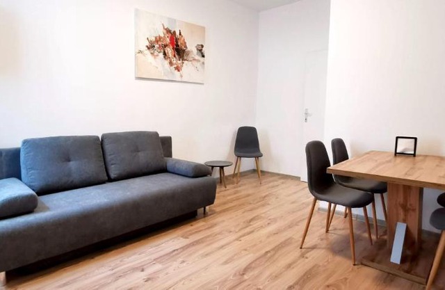 Bacher Apartment